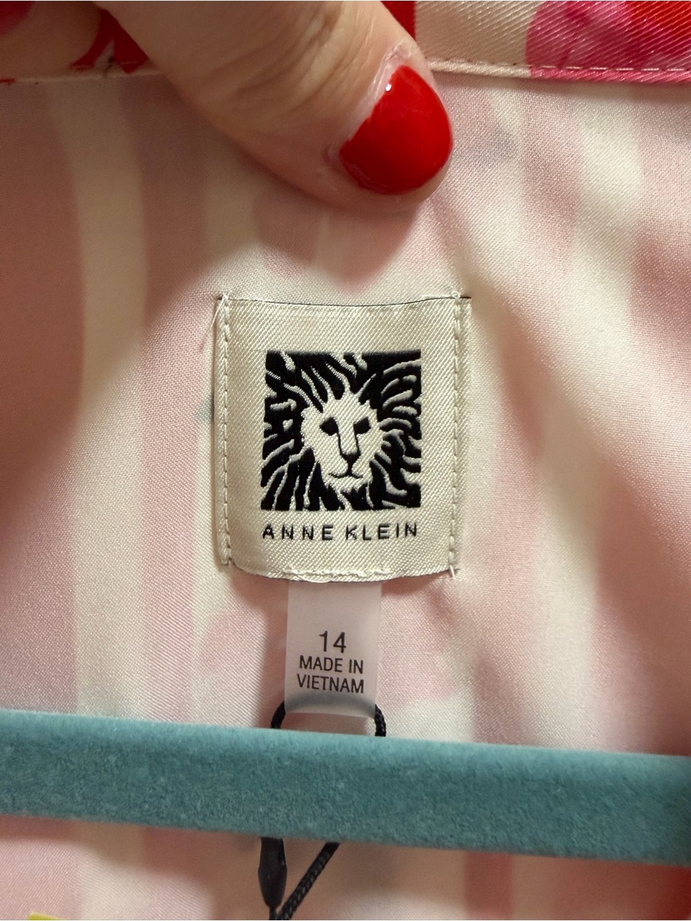 NWT Anne Klein Women's Size 14 Printed Red and Pink Flounce-Hem Shirtdress - Picture 3 of 7